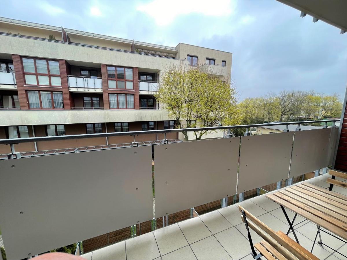 Al-Dom Apartament Ogrodowa Bocianie Gniazdo Z Garazem Kolobrzeg Exterior photo